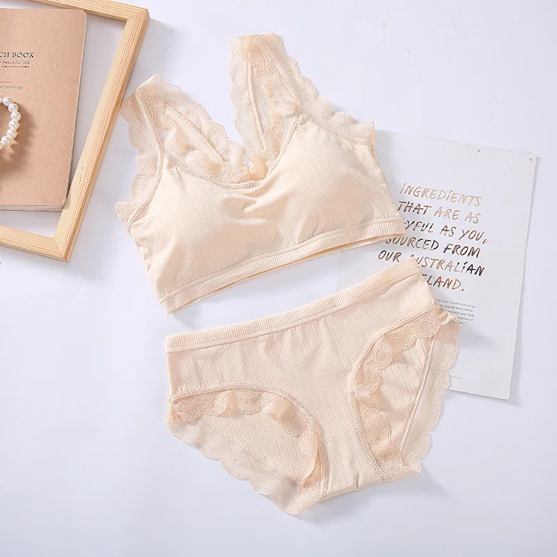 

Women Seamless Bra Set Sexy Low Waist Panties Wire Free Bra Bralette Sexy Lingerie Brassiere Lace Female Underwear Set