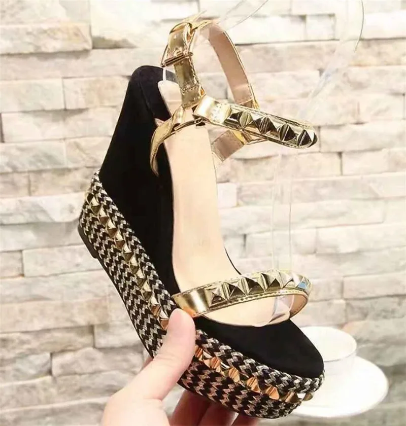 

Prowow Golden Spikes Real Leather Sandals Women Luxury Design Wedge High Heels Thick Heel Red Bottom Shoes Women Platform Shoes
