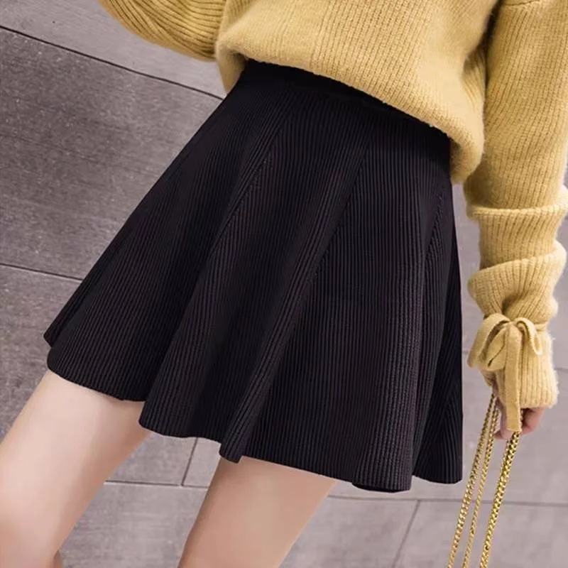 

Женская трикотажная плиссированная мини-юбка, повседневная черная трикотажная юбка-свитер с высокой талией и эластичным поясом в Корейско...