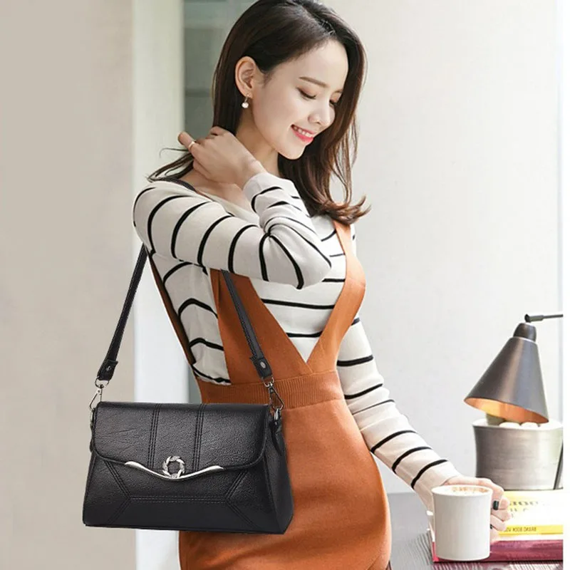 Роскошная кожаная женская сумка через плечо среднего возраста модная маленькая