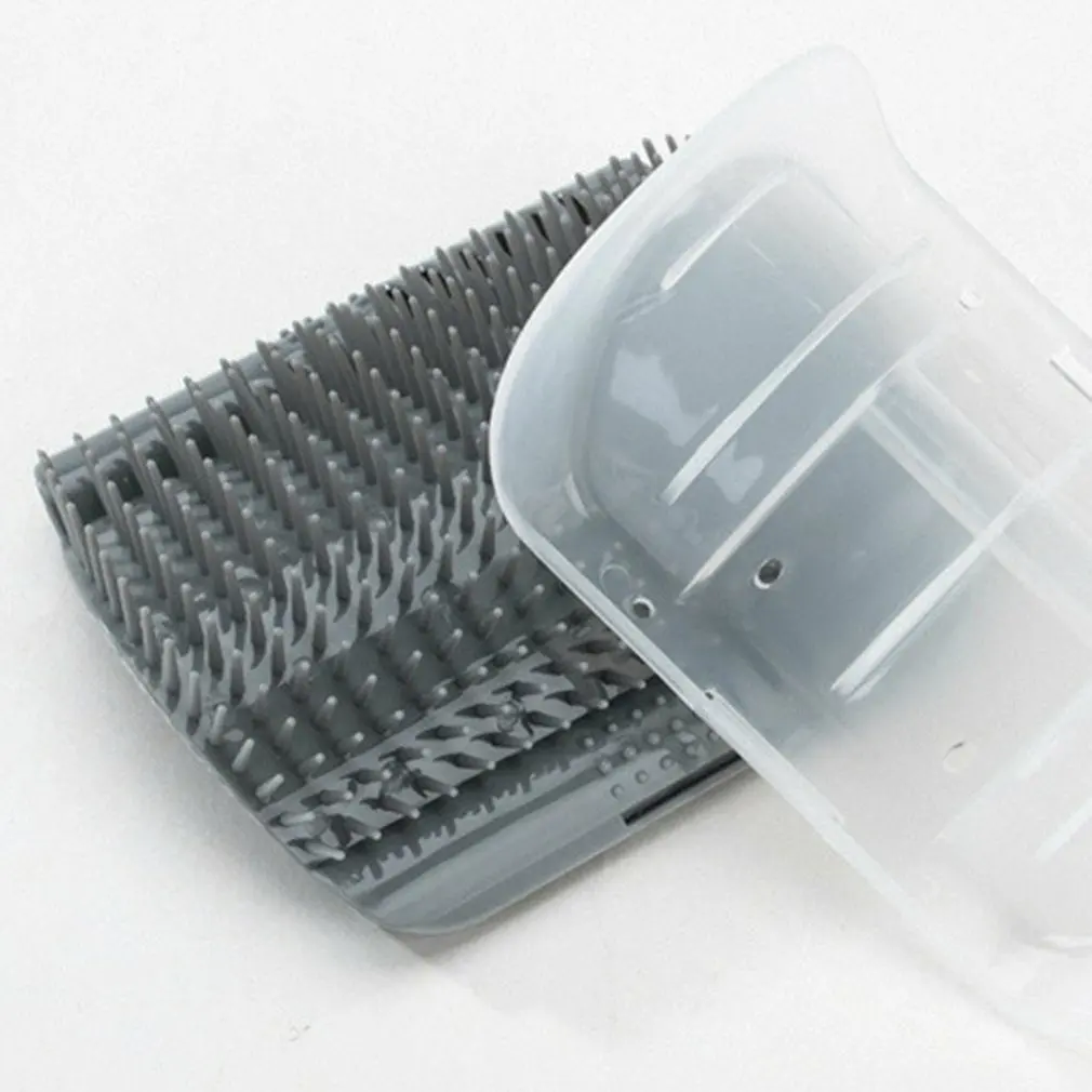 

Pet Products For Cats Brush Corner Cat Massage Self Groomer Comb Brush With Catnip Cat rubs the face a tickling comb