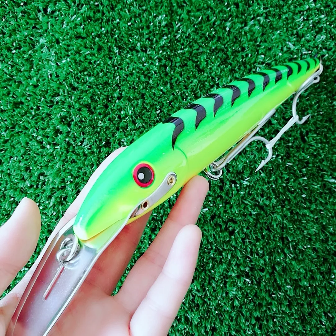 

NOEBY 4PCS 225mm 86g Hard Body Lure Big Minnow tuna fishing bait stainless steel lip lure for seabass tuna