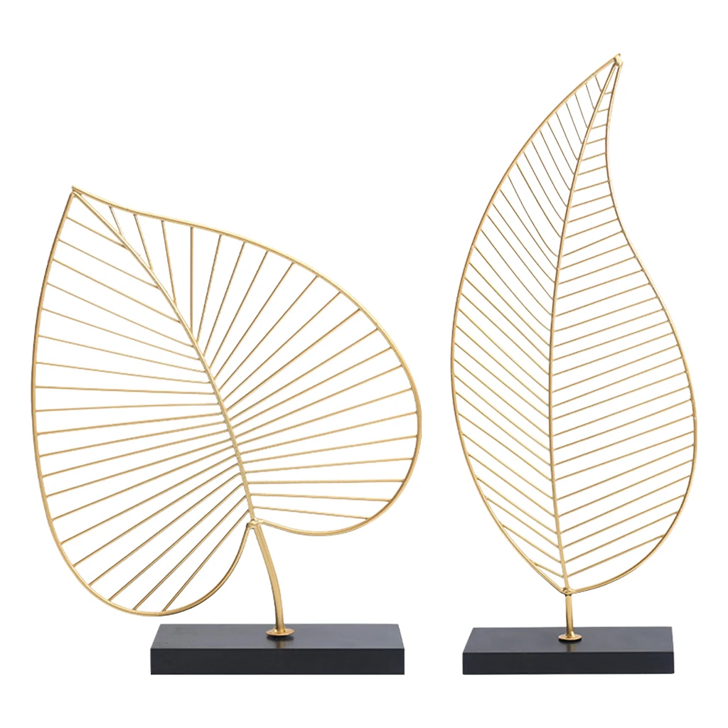 

Metal Iron Leaf Sculpture Feather Handcrafted Art Accessories Monstera Leaf for Table Hallway Wall Home