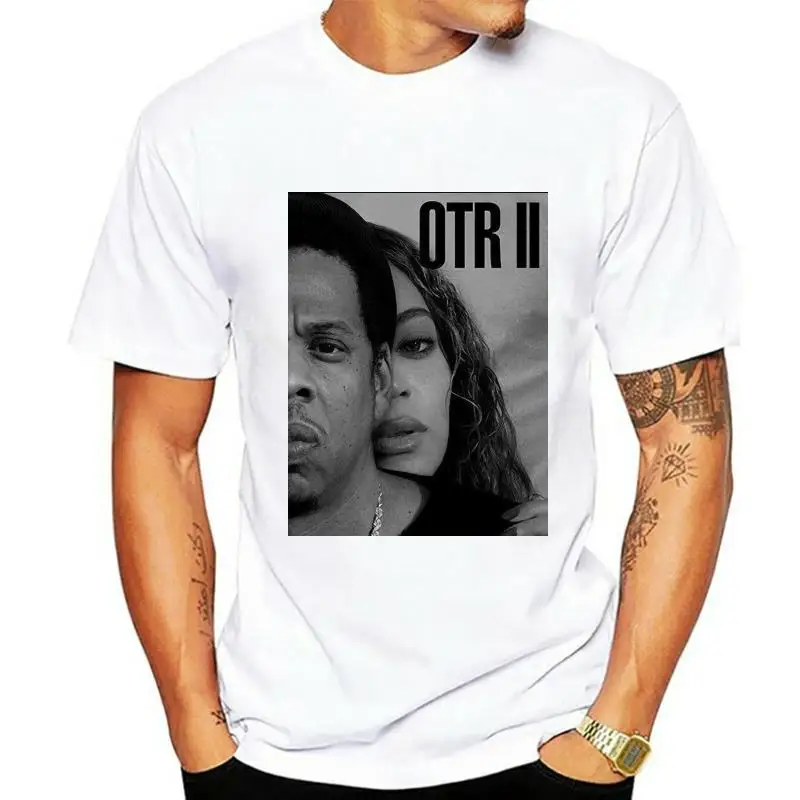 

Новая женская дизайнерская черная футболка с логотипом