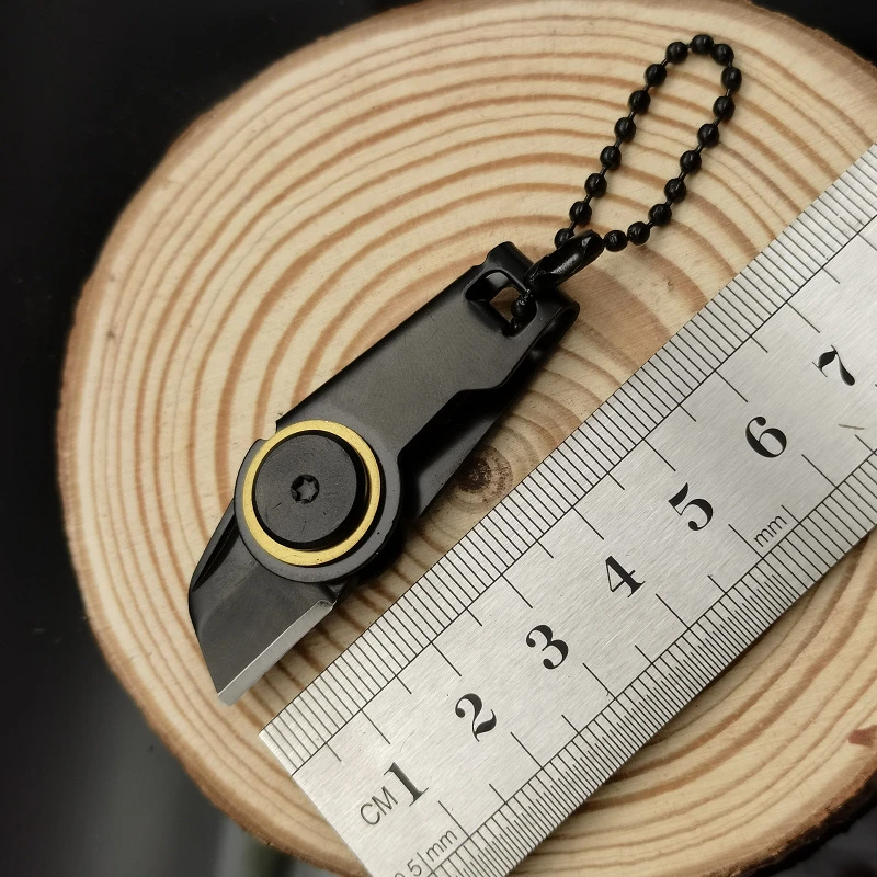 

Portable Mini Zipper Keychain Knife Unboxing Foldable Metal EDC KeyRing Pendant Pocket Knife Outdoor Survival Emergency Tools