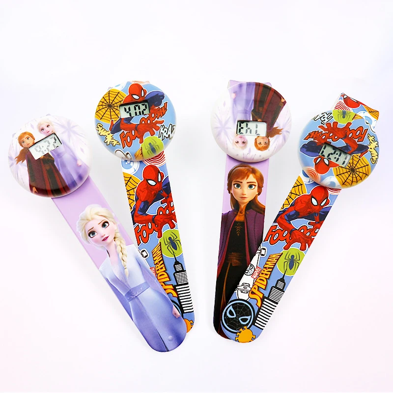 Детские цифровые наручные часы Disney с изображением Человека паука из мультфильма