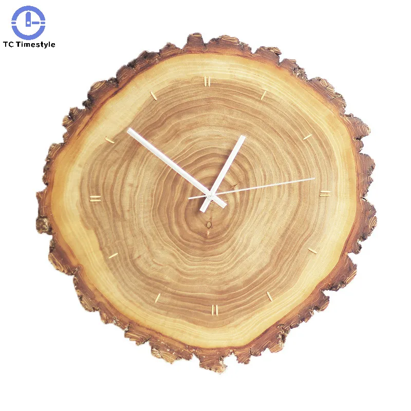 Часы настенные кварцевые из массива дерева инкрустированные медными