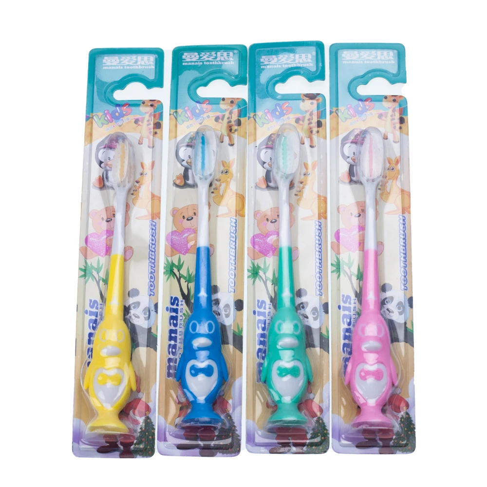 Детская зубная щетка с нескользящей ручкой Мягкая в форме пингвина инструмент