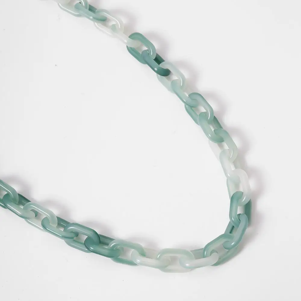 

Fashion Acrylic Long colorful Chain Necklace Bohemian Chunky Collar Necklace For Women Aesthetic Accessories halloween jewelry