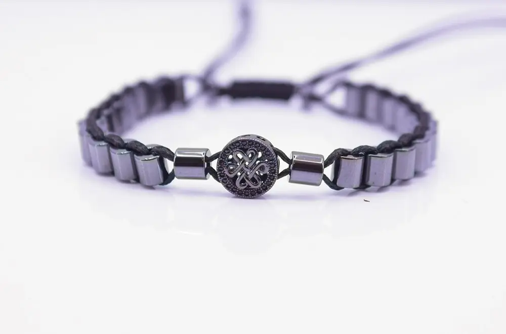 

Fratelli High Quality Luxury Men Jewelry Balck Tube Beaded Cylinder Macrame Bracelet Free Logo Service Drop Shipping