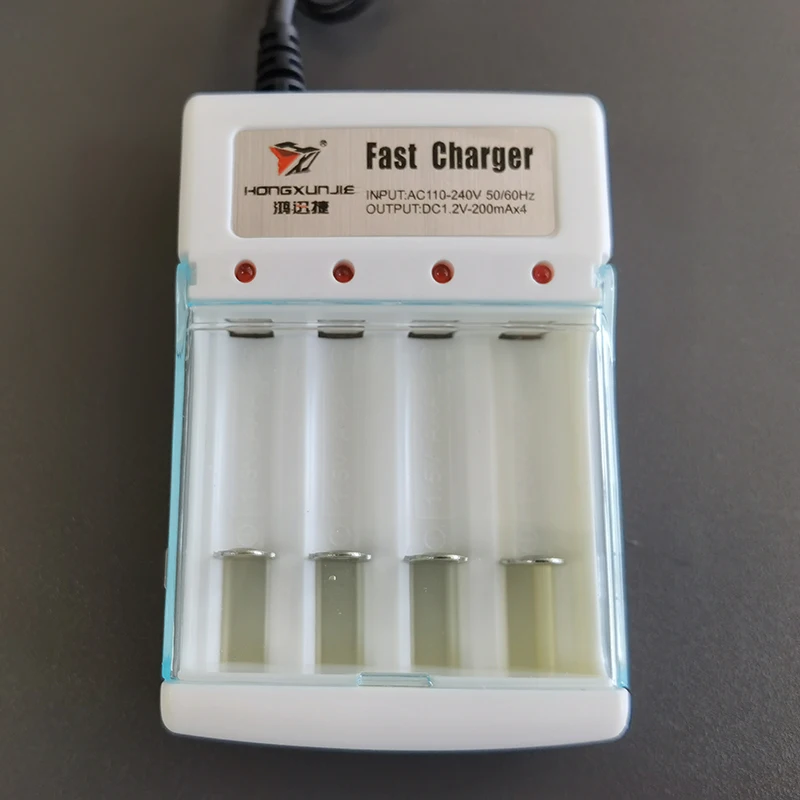 1 шт. новое универсальное зарядное устройство с четырьмя слотами для быстрой