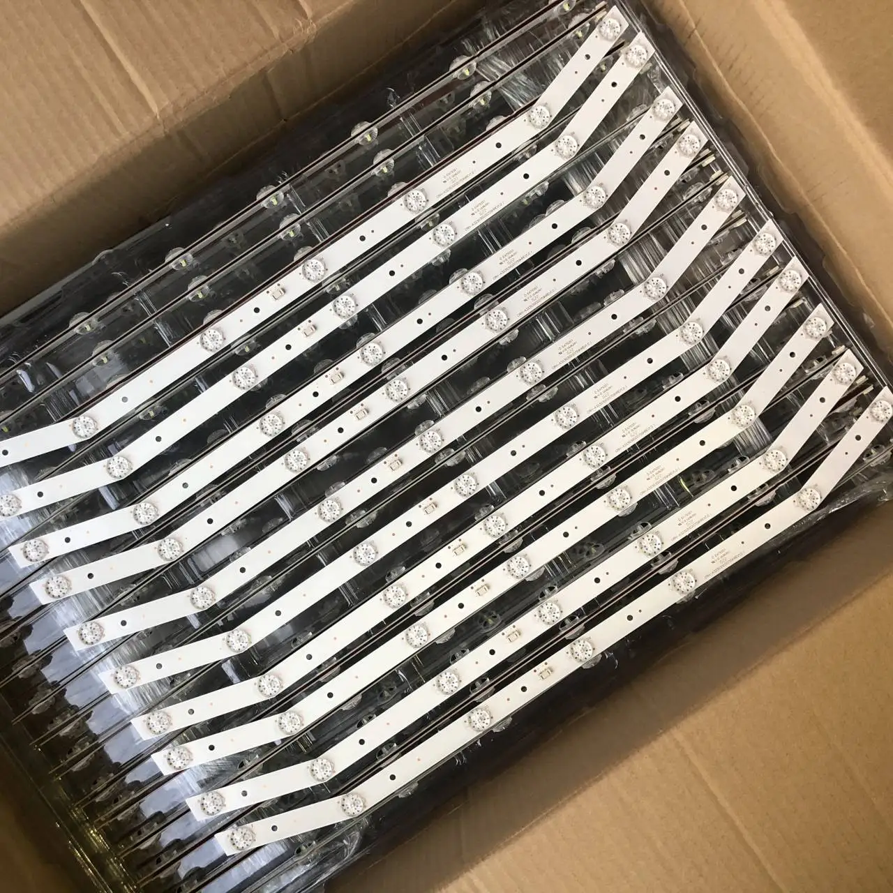 Светодиодный подсветка полосы 7 лампы для NE 32F301CN16 GDL320HY CRH A323030020759PREV1.1 PH32E20DSGWA HV320WHB