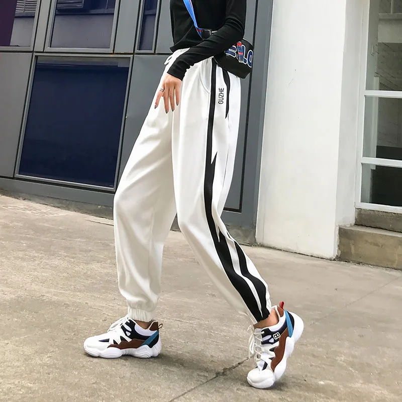 

Pants & Capris