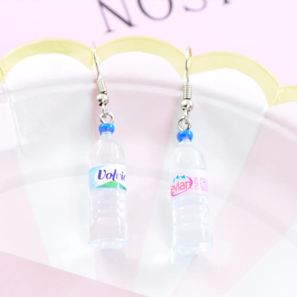 1 пара модных небольших Подвесок в виде бутылки с минеральной водой