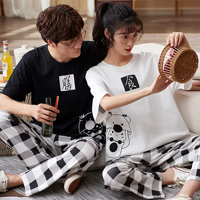 

Новая Пижама для пары мужчин и женщин, подходящая Домашняя одежда, костюмы, хлопковая шикарная летняя пижама с принтом китайских слов для от...
