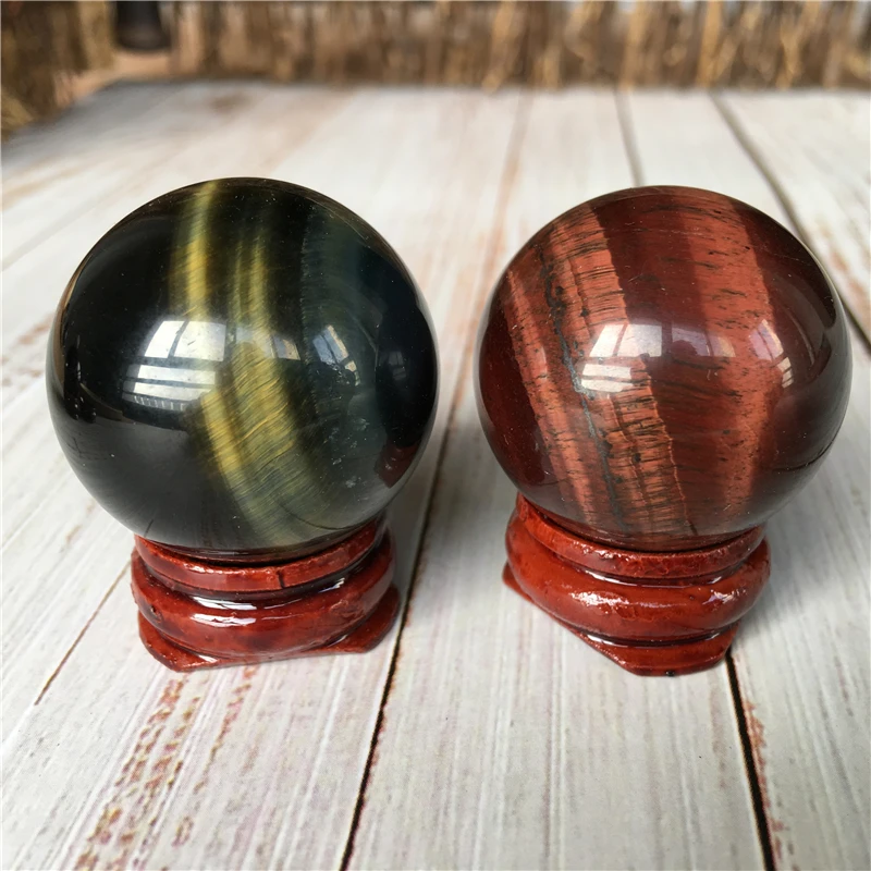 Натуральный кварц хрустальный шар красный тигровый глаз целебная чакра дух