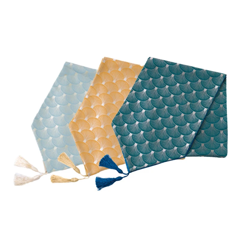 

Luxury Table Runner Jacquard Table Cloth With Tassels For Dinning Table Wedding Party Christmas Tablecloth Decoration