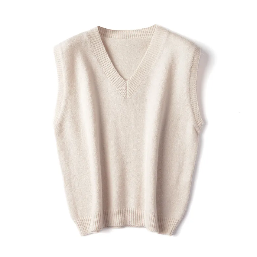 Женский трикотажный жилет без рукавов универсальный с V образным вырезом в