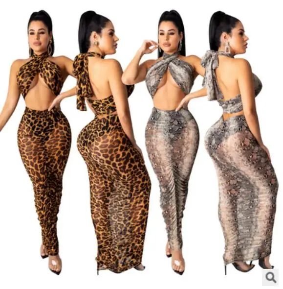 Комплект из двух предметов: топ с запахом и юбка рюшами принтом гепарда |