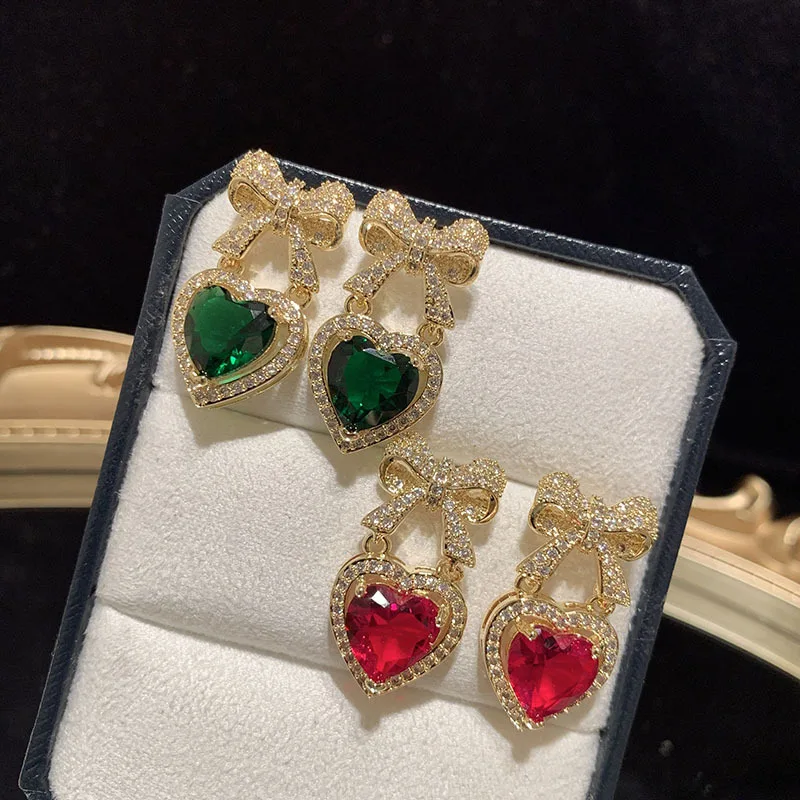

Bow Earrings Love Women's S925 Silver Needle Sweet Elegant Hollow Flower Red Emerald Super Flash High-End Banquet Joker Gift