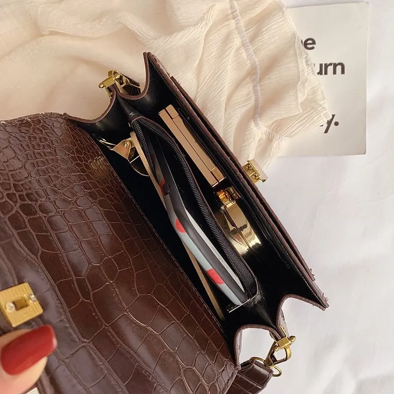 

2020 Women Alligator Leather Messenger Bags Vintage Sac A Main Female Leather Shoulder Bag Feminina Flap Bag Designer Bags New