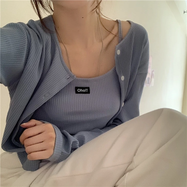 Женский трикотажный короткий кардиган Xuan Ya голубой тонкий с длинными рукавами и