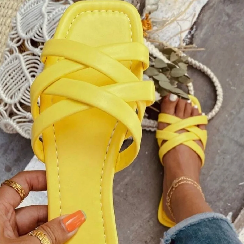 

Women Slippers Summer Slippers 2021 Beach Sandals Women Casual Outdoor Flat Flip Flops Cross-tied Slides Square Heel Slippers