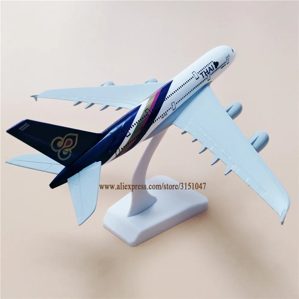 Модель самолета Airbus 380 Air Thai Airlines A380 20 см металлический сплав литье под давлением |
