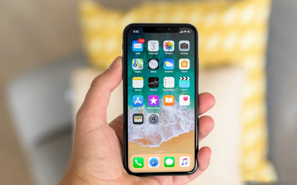 Apple iPhone X Unlocked Face ID LTE 5.8 inch Hexa Core IOS RAM 3GB ROM 64/ 256GB Fingerprint