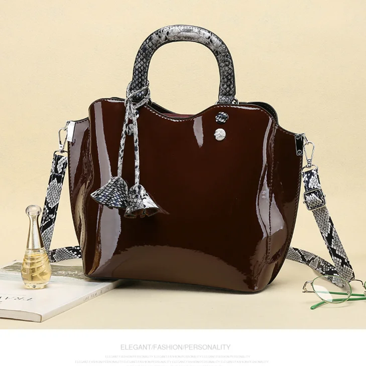 

2021 New Patent Leather Bag Large Women Leather Handbags Brand Women Messenger Bags High Quality Big Ladies Shoulder Bag New
