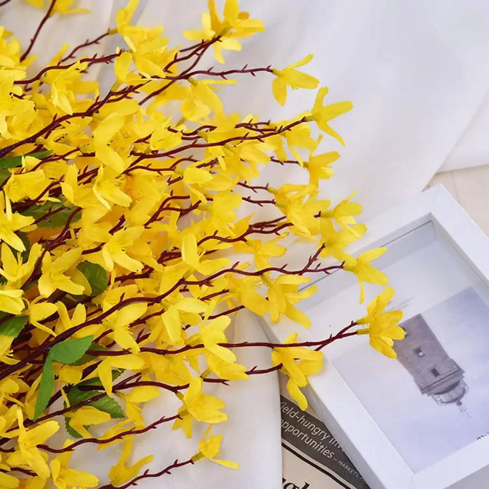 

1 Bouquet Artificial Flowers Exquisite Faux Silk Floral Simulation Winter Jasmine Decoration for Home