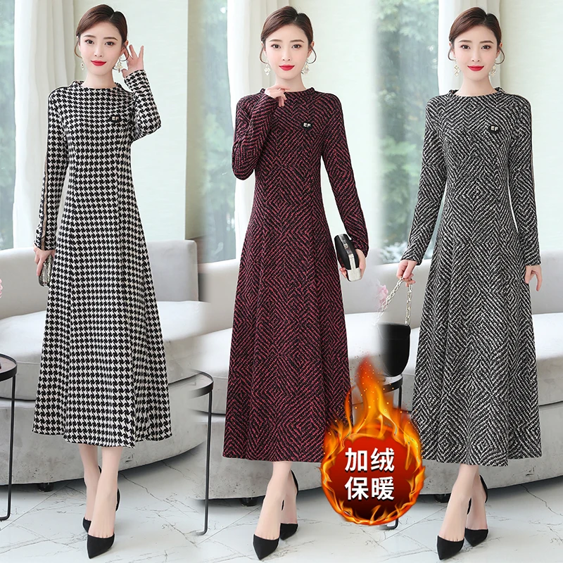 

Large size M-4XL2019 New autumn and winter Korean version of the waist was thin and long over the knee plus velvet elastic dress