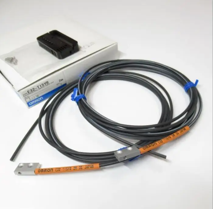

E32-T15YR Fiber Unit Transparent Flat Side View