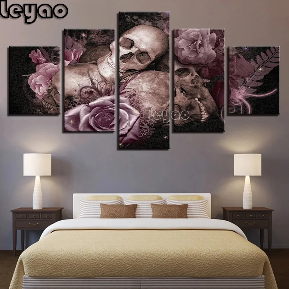 

Skull & Roses Gothic 5 Piece diamond embroidery 5d diy diamond painting fanstant art mosaic diamond art,Multi-pictures gift,