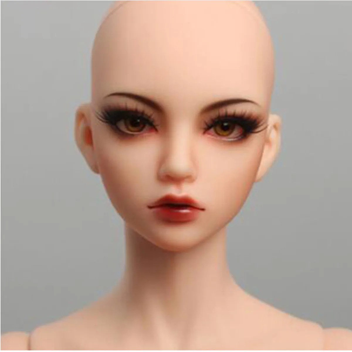 Шарнирная кукла 1/4 выберите шарнирную куклу с глазами |