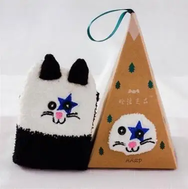 25 1pair fuzzy socks warm socks Embroidery Cartoon Casual Christmas Socks Towel socks Cute Sleep Socks Funny Socks Women kawaii Hot - Color: 25