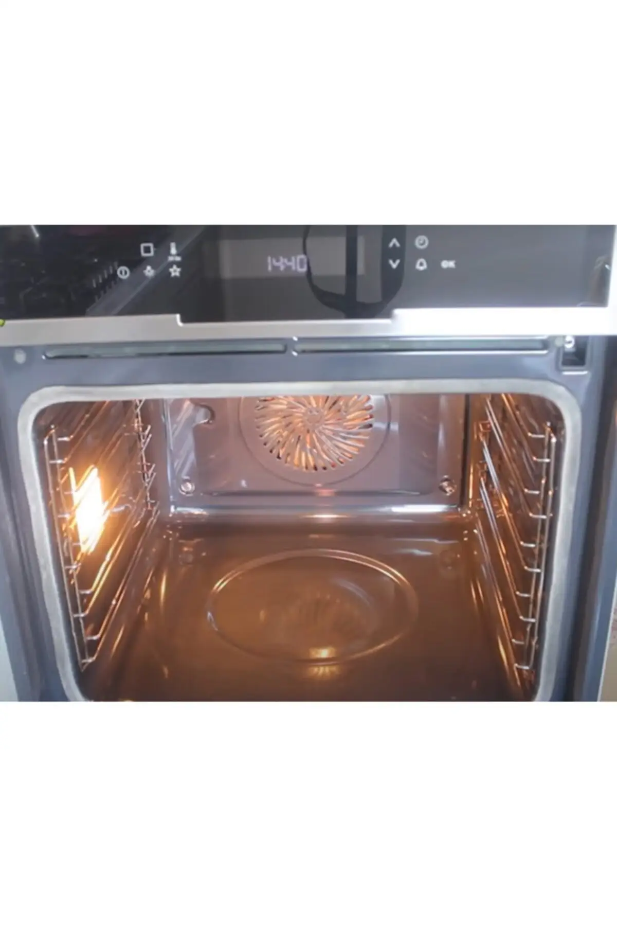 

Built-in Oven Front Door (cover) Seal Dimensions 45,7cm X 35cm