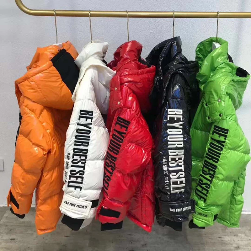 Зимний пуховик Parker женский водонепроницаемый блестящий ярких цветов на белом