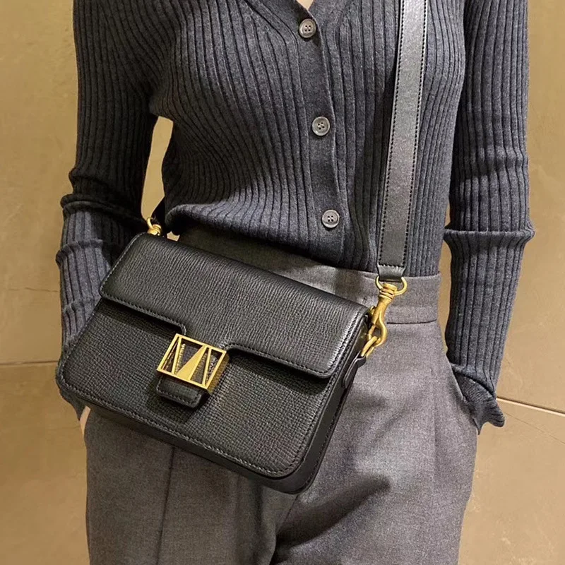 

2021 New Fashion Top Layer Cowhide Shoulder Handbags Simple and Versatile Messenger Small Square Bag Purses and Handbags Cc Gg