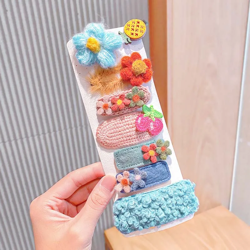 

1Set Girls Winter Colorful Cartoon Flower Plush Knitting Hair Clips Lovely Hairpins Barrettes Headband Fashion Hair Accessories