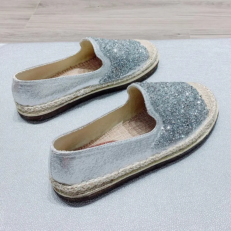 

2020 New Shiny Rhinestones Flat Shoes for Ladies Summer Casual Round Toe Slip on Shoes Women Outdoor Soft Bottom Loafers Female