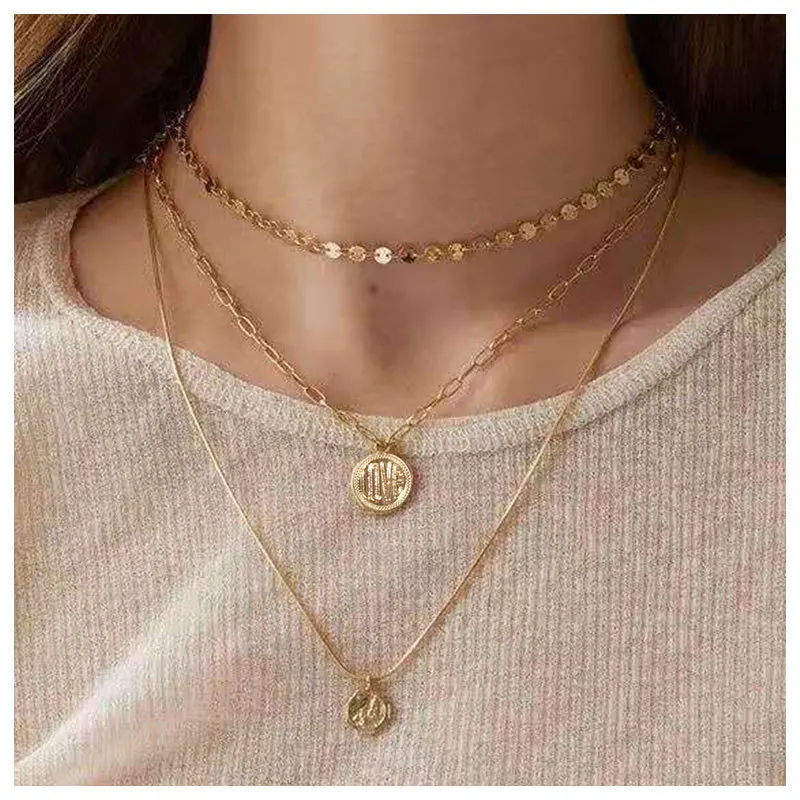 

Fashion Atmosphere Multilayer Necklace Metal Disc LOVE Alloy Pendant Ladies Necklace