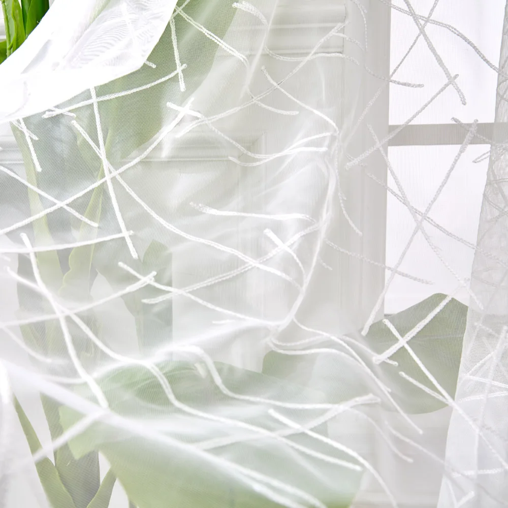 Белая занавеска геометрической формы прозрачная тканевая для гостиной вуаль