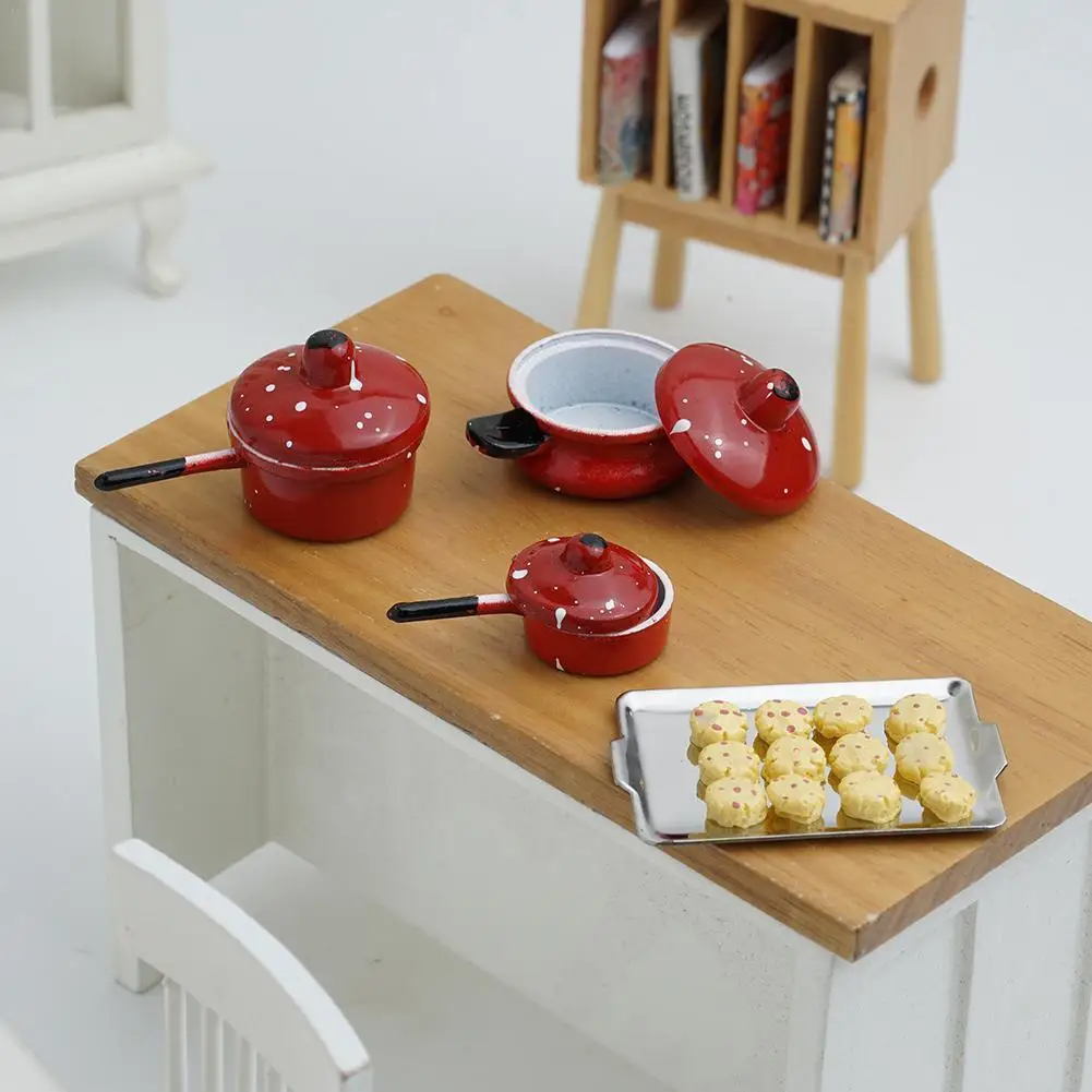 

Dollhouse Mini Accessories DIY Gardening Tool Set Miniature Ornament Kitchen Decorations Dessert Plates Red Pot Set Hot Sale