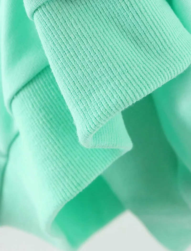 

Solid Color Women Casual Hoodies Sweatshirts Fashion Batwing Long Sleeve Hooded Sweatshirt Loose Fit Relaxed Pullover Top