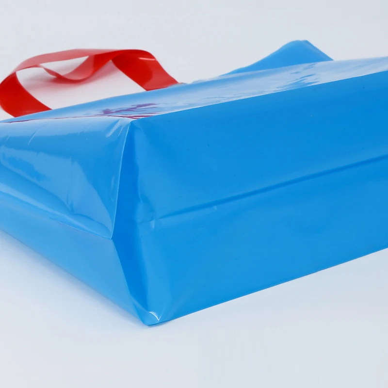 Бесплатная печать логотипа Подарочная одежда косметическая пластиковая