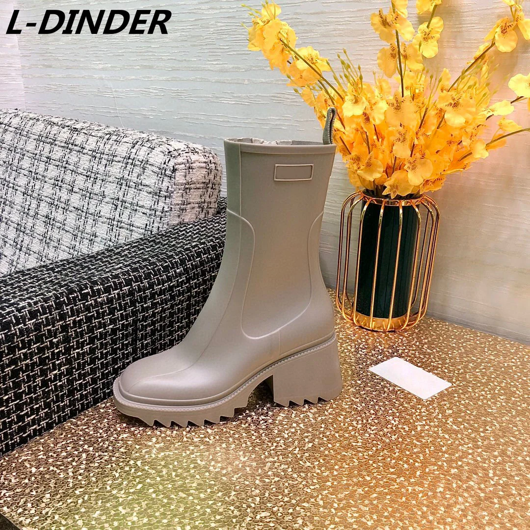 

Женские резиновые сапоги до середины икры, с квадратным носком