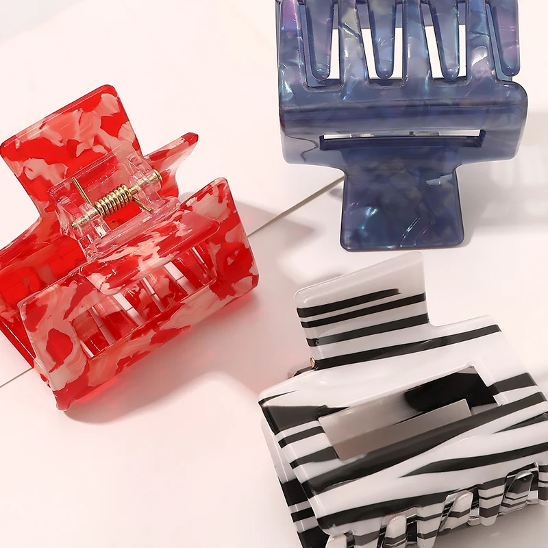 

2021 Korean Vintage Geometric Acrylic Striped Hair Claw Clip Marble Hair Clips Crab Hairpins For Women Girls Hair Accessories