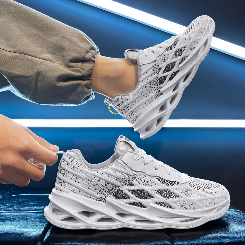 

Summer Men Flying Woven Sneakers Blade Shoes Lightweight Breathable Mesh Casual Running Shoes Large Size Zapatillas Hombre