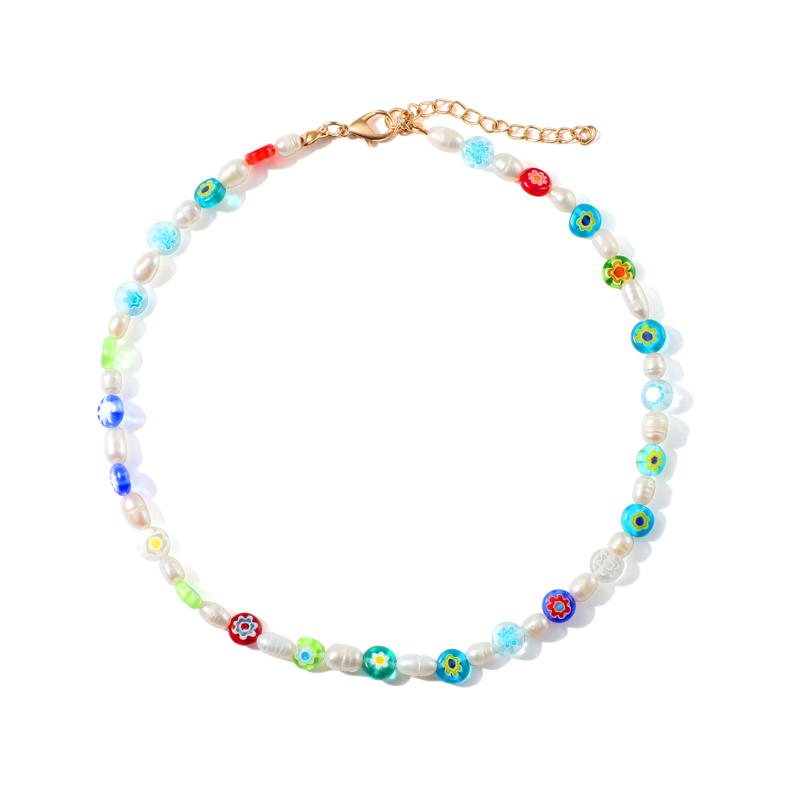 

Lot Bohemian Colorful Shell Initial Letters Beaded Necklace Shells Pendant Chain Around the Neck Female Boho Jewelry 2021